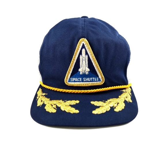 unknown Accessories - Vintage Space Shuttle Trucker Hat
